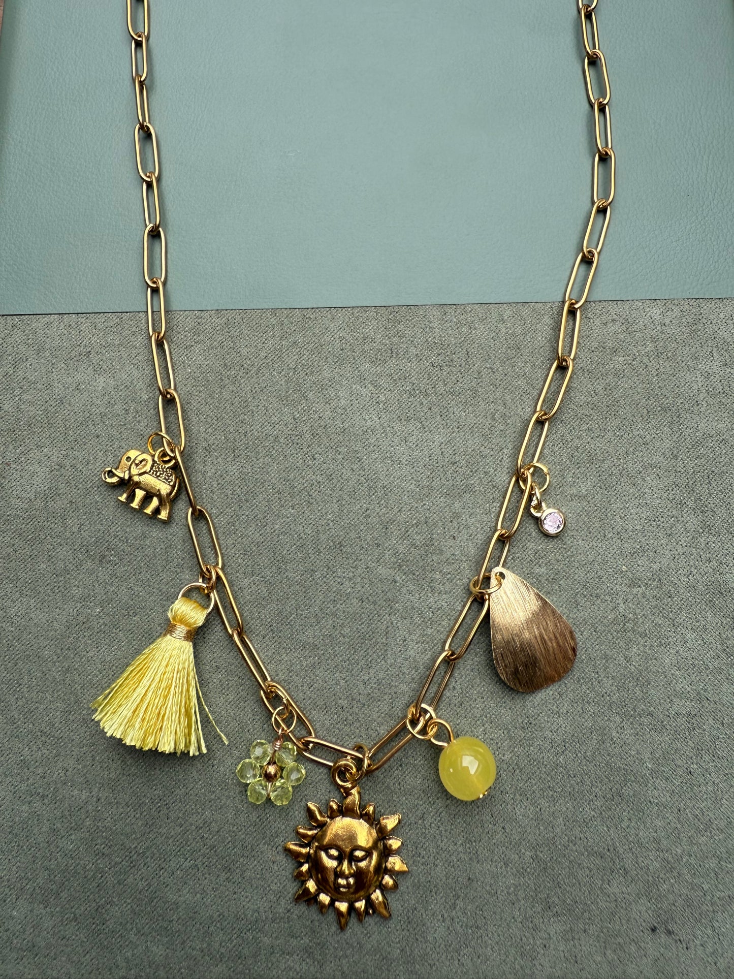 Charm Necklace Sunshine Yellow