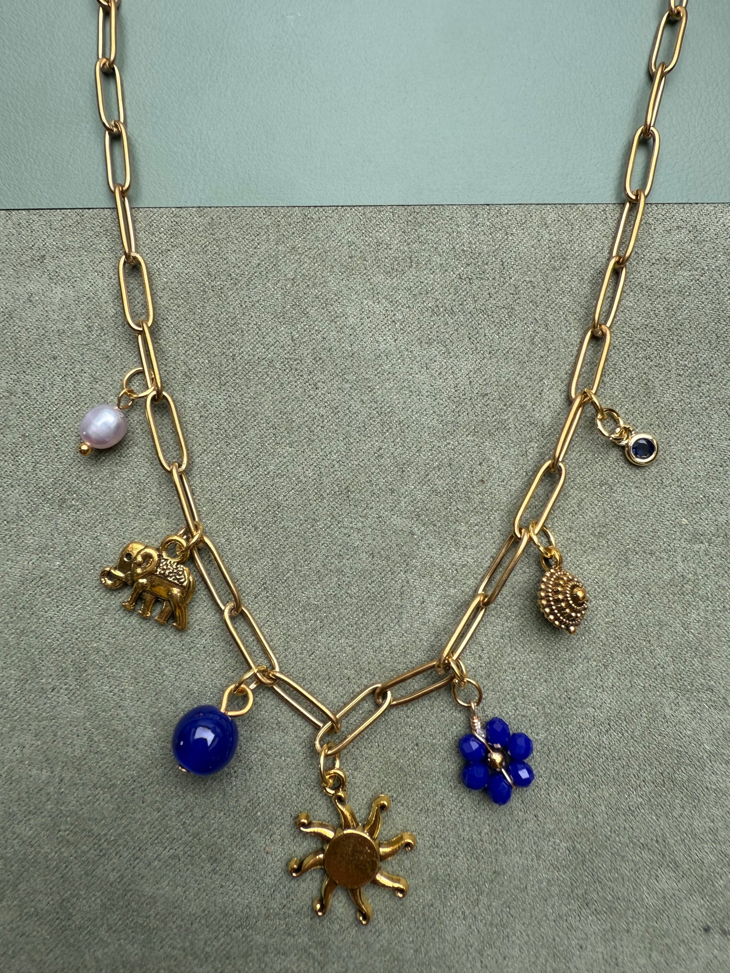 Charm Necklace Royal Blue